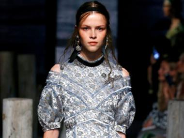 Phong cách & cuộc sống _ Thương hiệu áo dài Hòa Vi 4